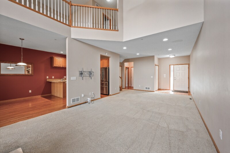 Building Photo - 5046 Yuma Ln N