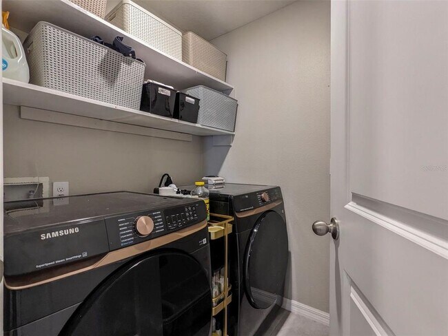 Building Photo - 4128 Silver Strand Trl