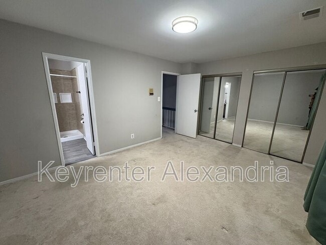 Building Photo - 5822 Bridgetown Ct