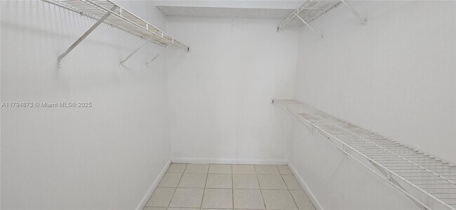 Building Photo - 9001 Wiles Rd