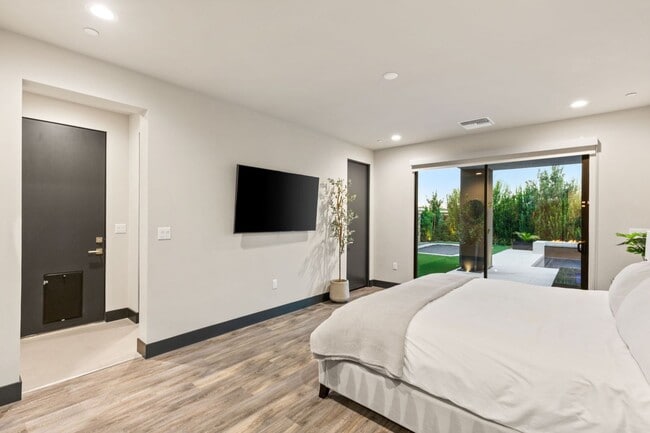 Building Photo - 11142 San Terrazo Pl