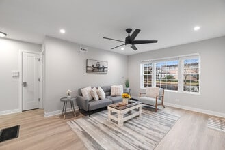 Building Photo - 1001 W Howard St