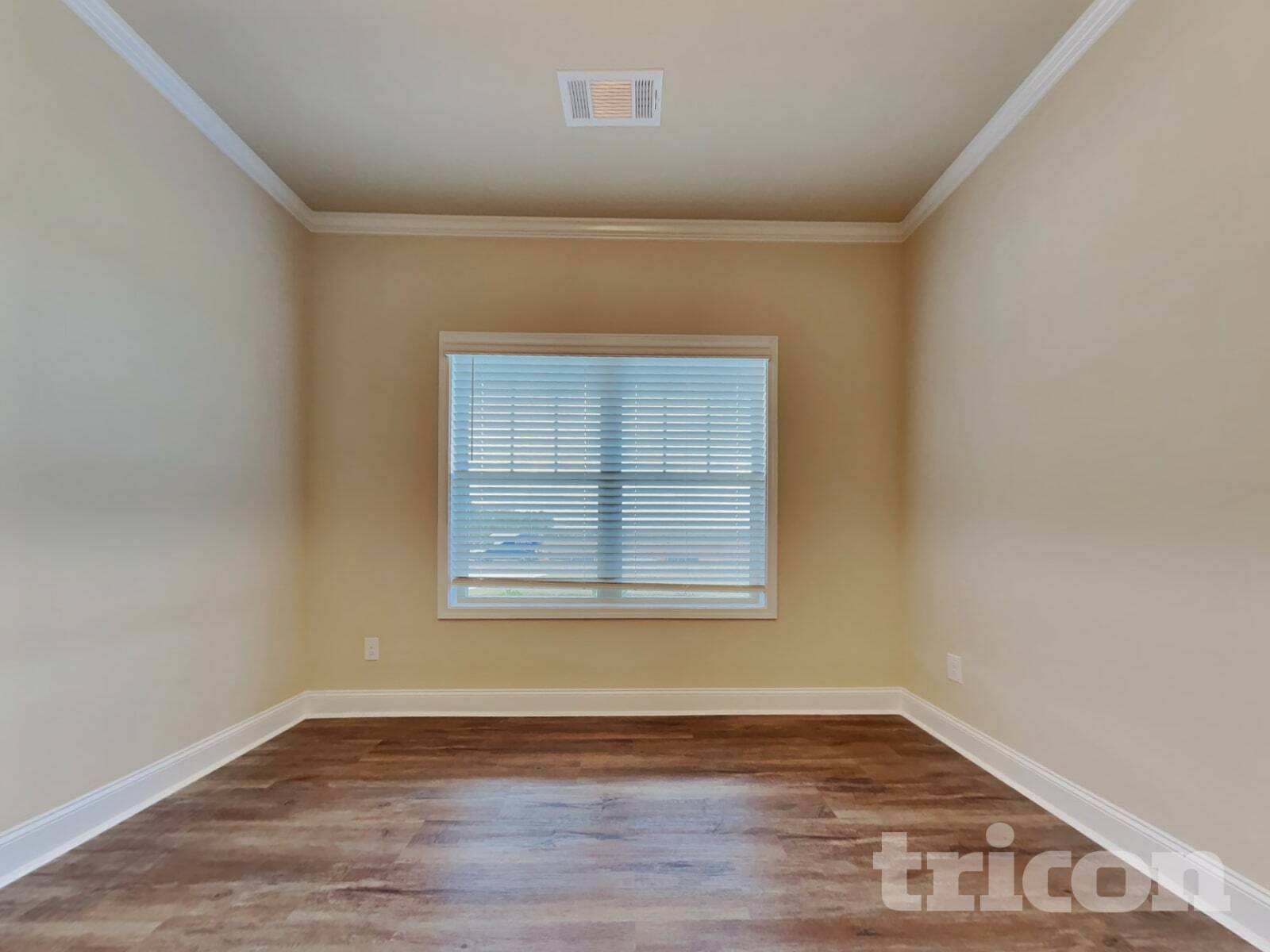 Building Photo - 121 Kennelsman Dr