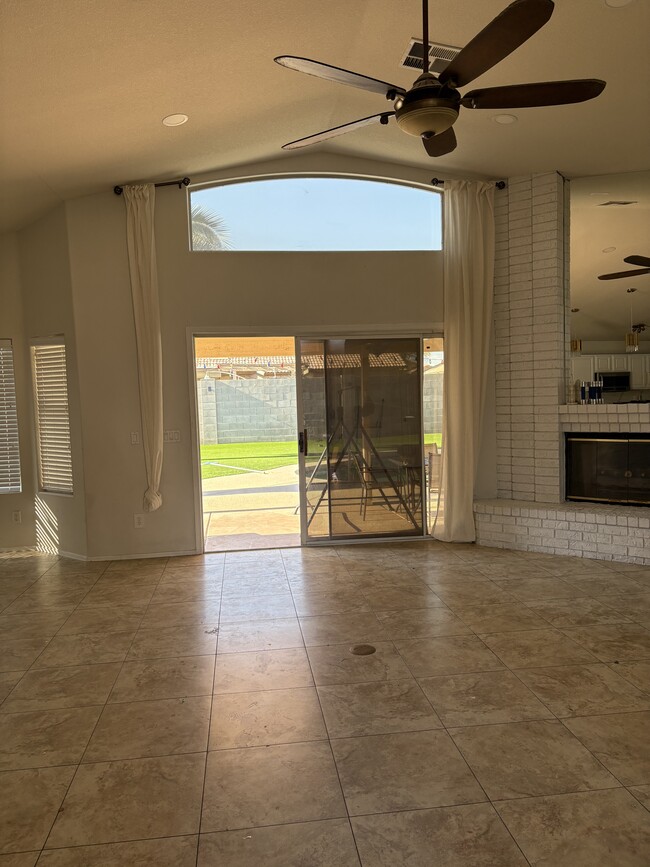 Building Photo - 8456 W Cherry Hills Dr