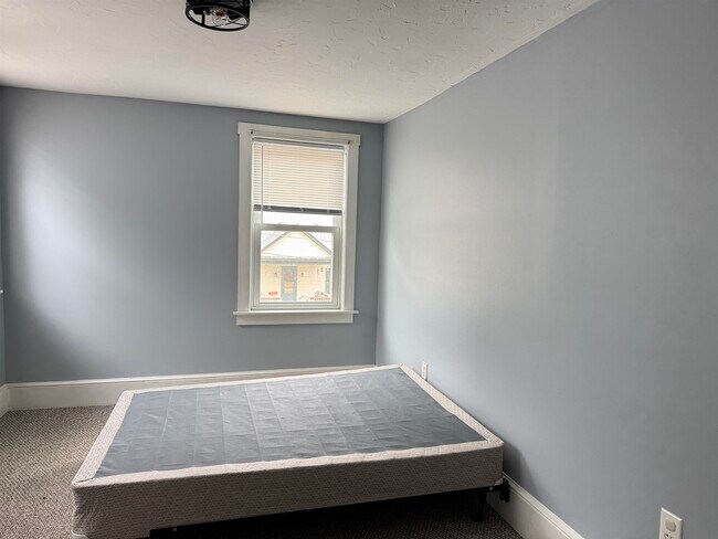 Building Photo - 64 Girard St