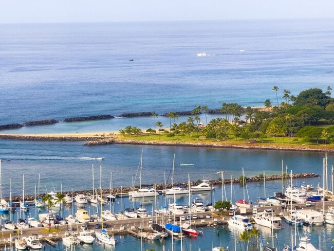 Building Photo - Available NOW - Discovery Bay 2 Bed, 2 Bat...