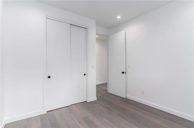 Building Photo - 915 Tillery St