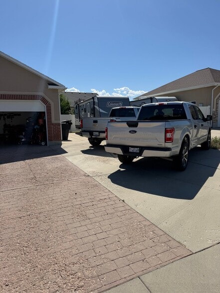 Building Photo - 2937 Hibler Dr