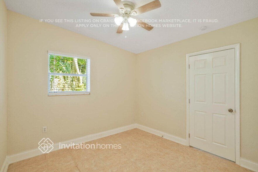 Building Photo - 5095 NE 17th Dr