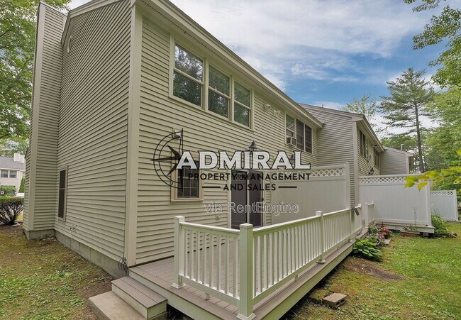 Building Photo - 65 Woodland Green