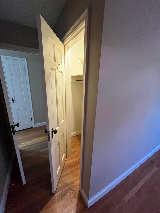 Building Photo - 101 E Westfield Blvd