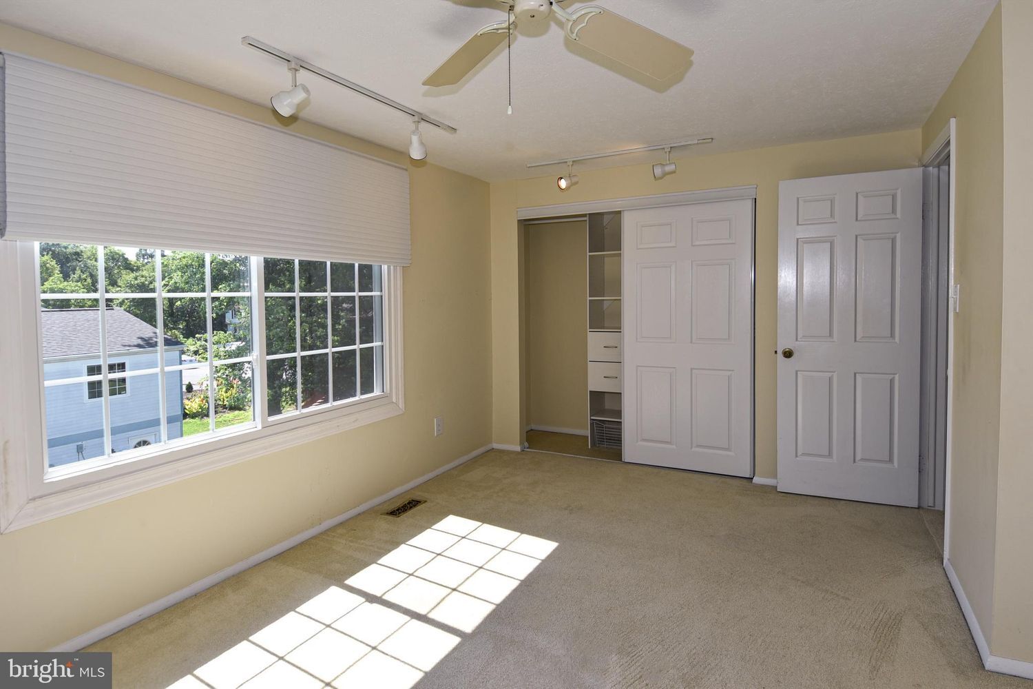 Building Photo - 4037 Broadwire Dr