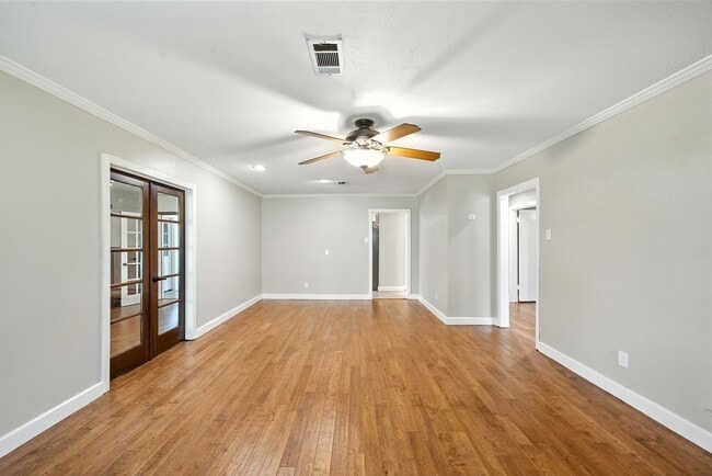 Building Photo - 1714 Parana Dr
