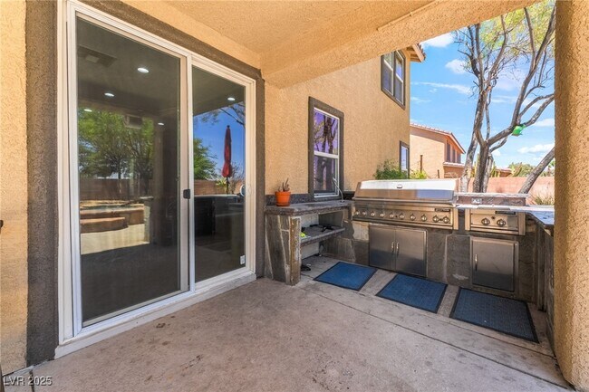 Building Photo - 4012 Rubicon Peak Ct