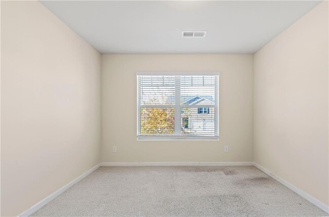 Building Photo - 3266 Cedar Crest Way