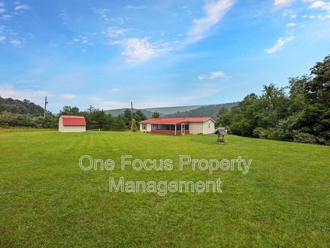 Building Photo - 214 Dennison Rd
