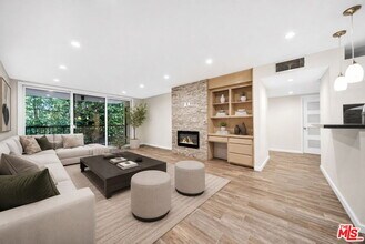 Building Photo - 911 Kings Rd