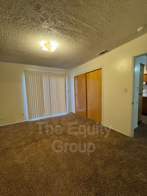 Building Photo - 3633 W Colonial Ave