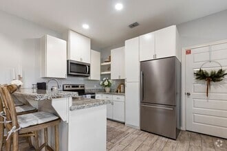 Building Photo - 1503 W Heritage Dr