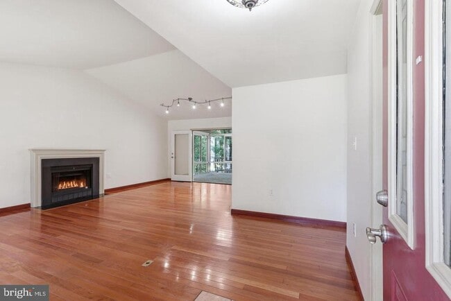 Building Photo - 10799 Adare Dr