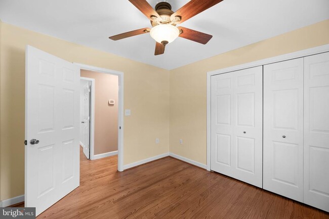 Building Photo - 6505 Panorama Dr