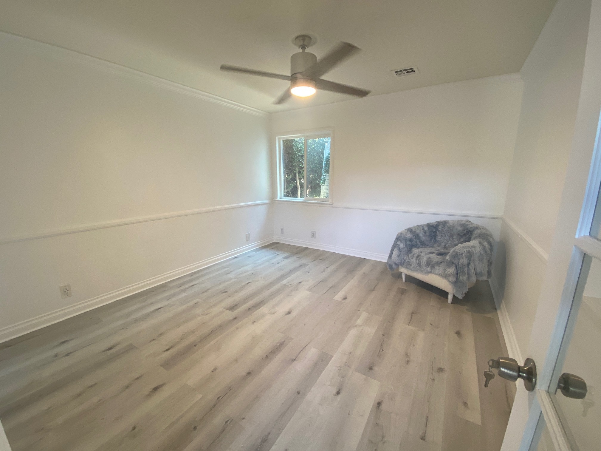UNIT#B 3 BEDROOM - 105 E 35th St