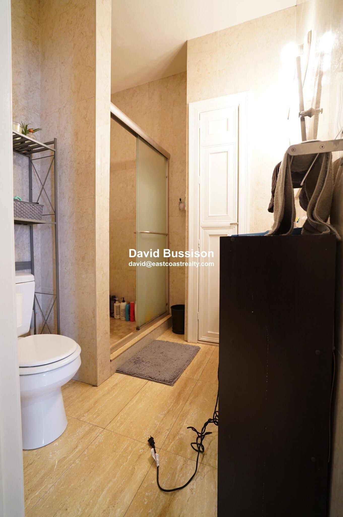 Building Photo - 1203 Beacon St