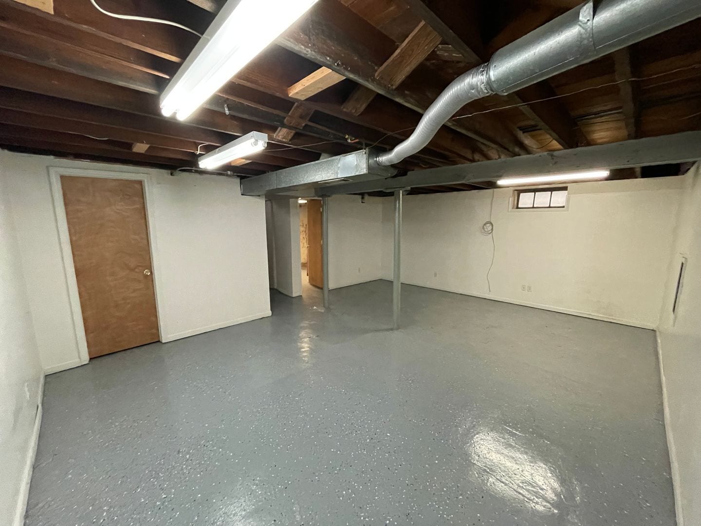 Building Photo - 4409 S Wayne Ave