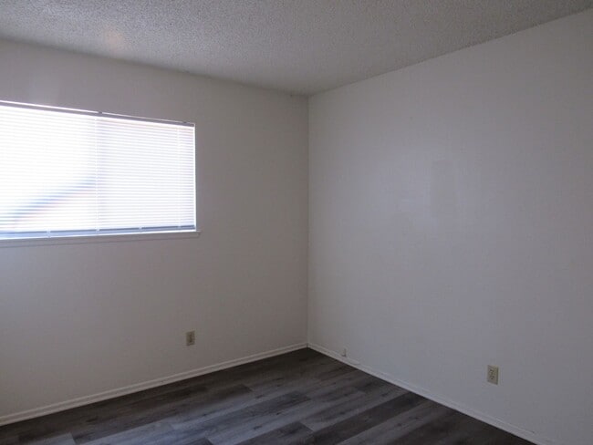 Building Photo - Cozy West Lancaster Home