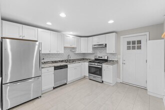 Building Photo - 1369 City Park Ave