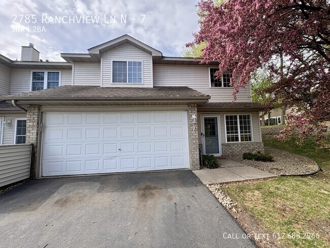 Building Photo - 2785 Ranchview Ln N