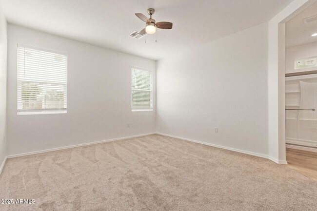 Building Photo - 1737 W Pinkley Ave