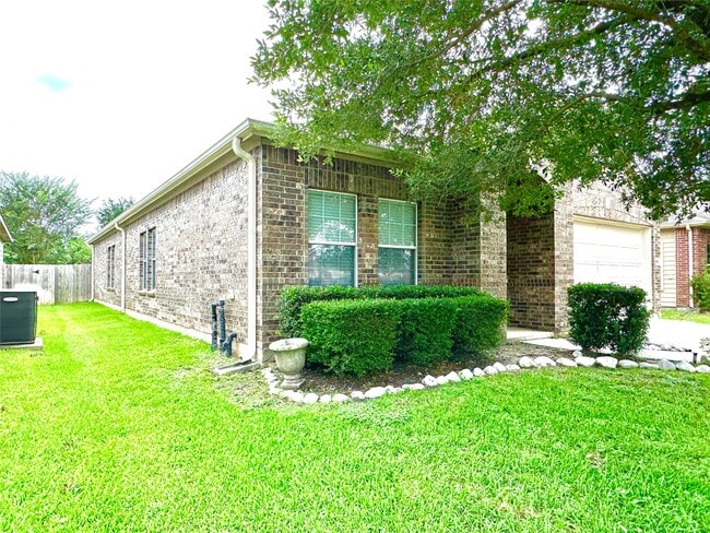 Building Photo - 24219 Cornell Park Ln