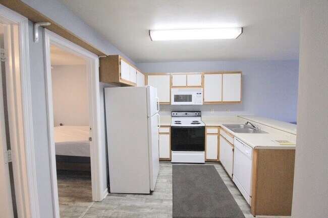 Building Photo - 1430 Devon Ln
