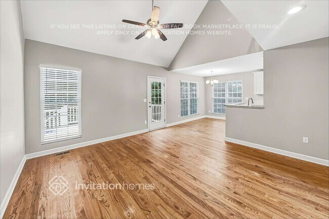 Building Photo - 6984 Forest Manor Dr