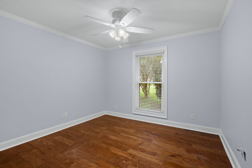 Building Photo - 1529 Whitfield Park Cir