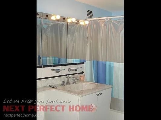 Building Photo - 315 W 55th St