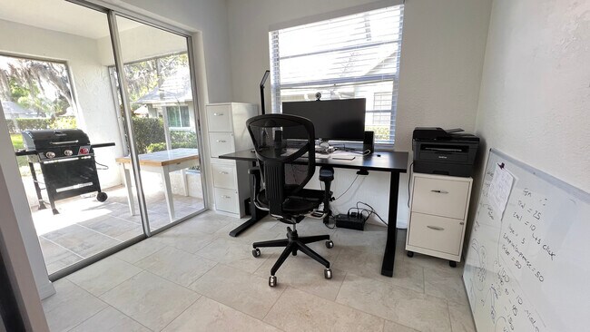Building Photo - 2870 Rampart Cir
