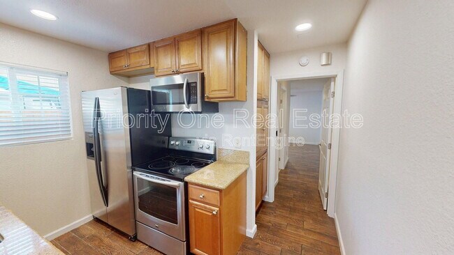 Building Photo - 3813 46th St