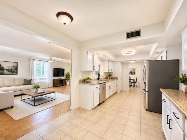 Building Photo - 12530 W Limewood Dr