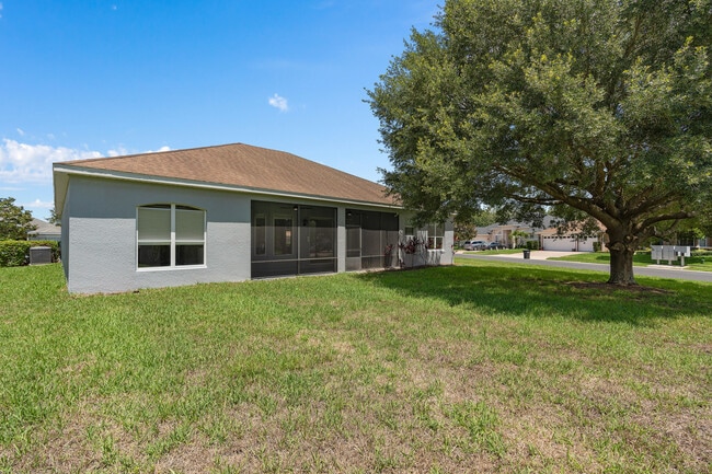 Building Photo - 2522 Northumbria Dr