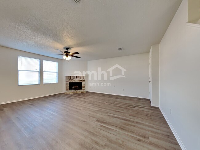 Building Photo - 3112 Amber Waves Ln