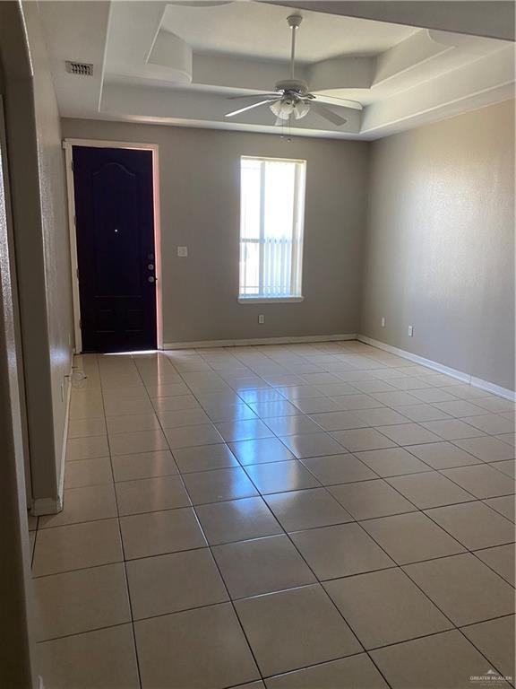 Building Photo - 19 Scottland Dr