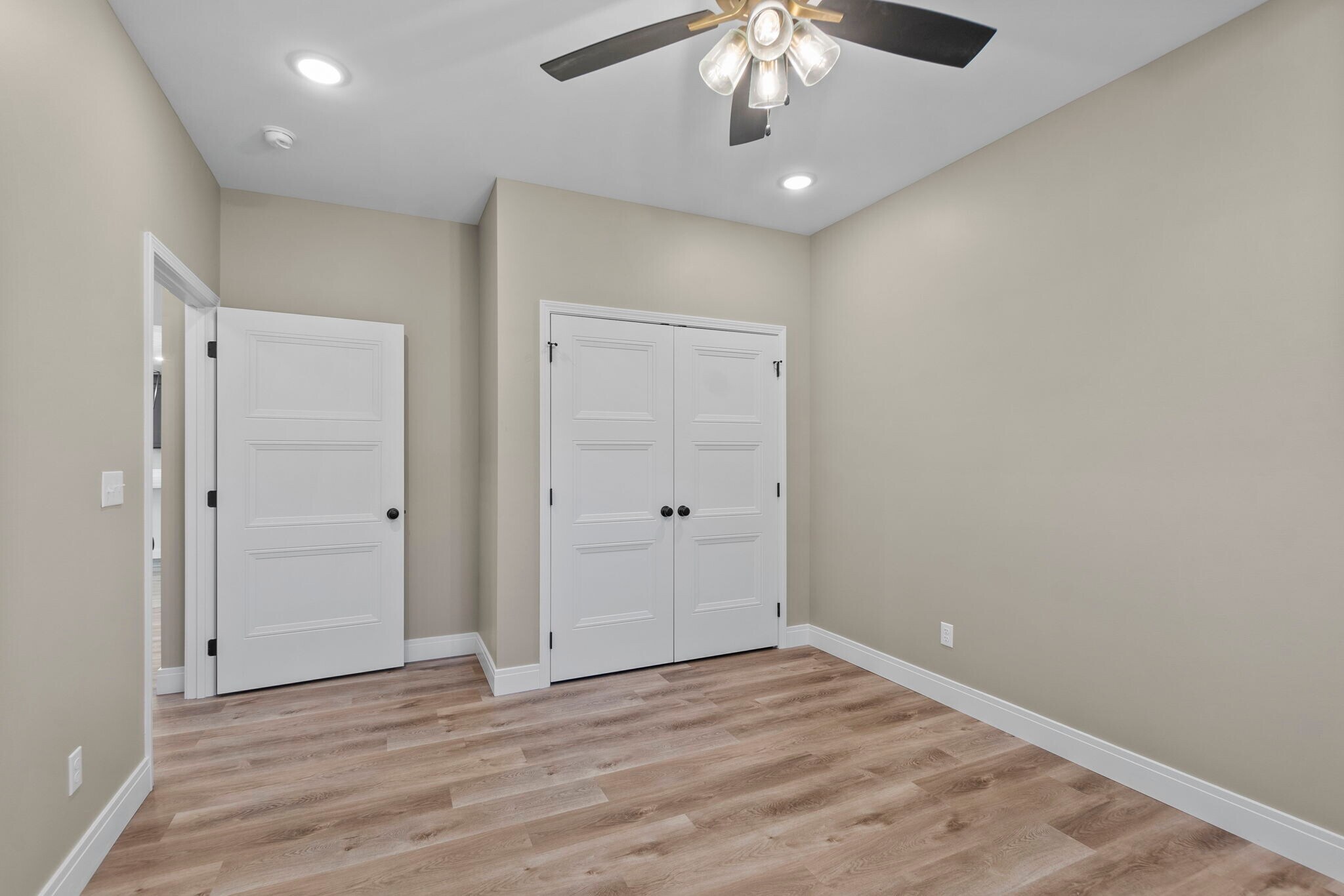 Building Photo - 81 E Autumn Leaf Dr