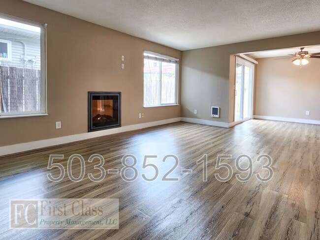 Building Photo - 4319 SE 37TH Ave