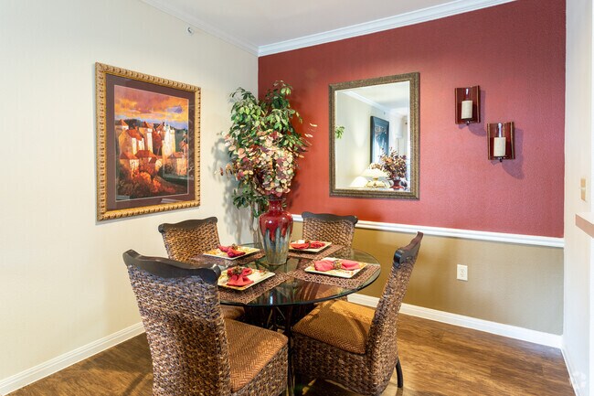 2 BR, 2 BA 1040 SF - Mission Ranch Apartments