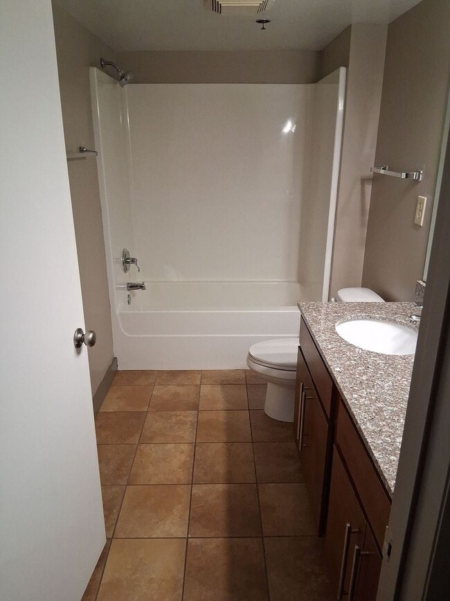 Building Photo - NEW LISTING at LAKE PLAZA! Available for FALL 2026; rent includes use of one parking space