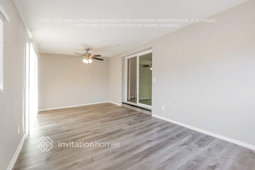 Building Photo - 3223 W Acapulco Ln