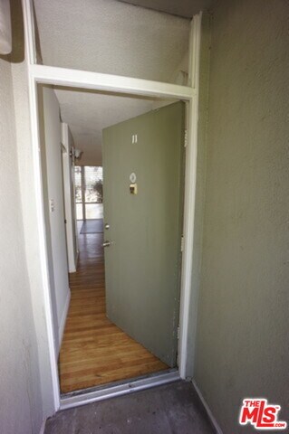 Building Photo - 11133 ROSE Ave