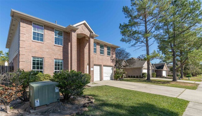 Building Photo - 405 Mystic Trail Loop